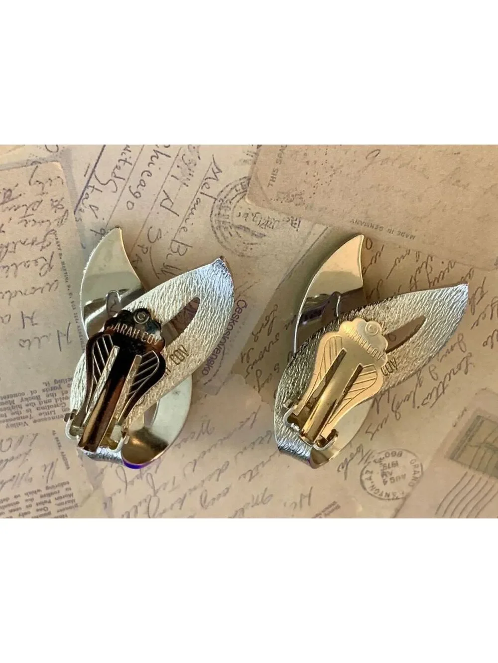 Vintage Signed Sarah Cov. Stylish Leaf Clip-On Earrings with Textured Detail